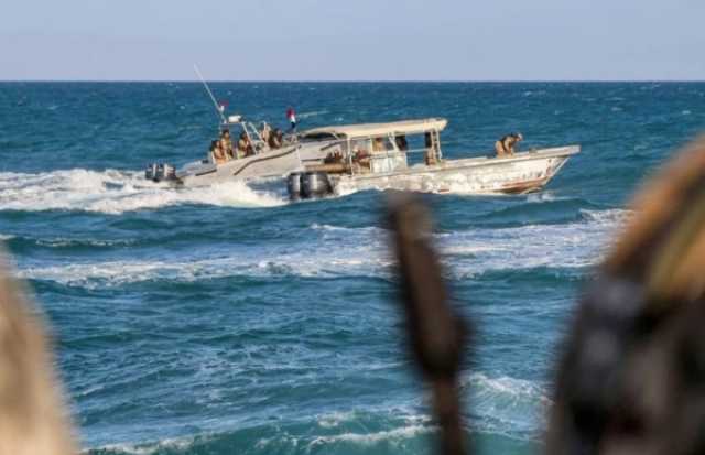 اليونان تنصح السفن التجارية بتجنب المرور في البحر الأحمر وتدرس المشاركة العسكرية