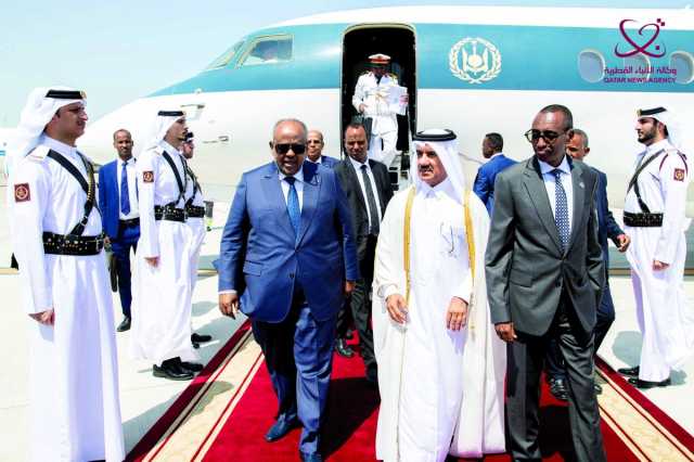 رئيس جيبوتي يصل الدوحة