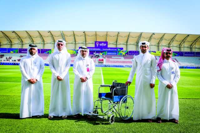 قطر الخيرية تسلّم كراسي متحركة للجنة المنظمة لكأس آسيا