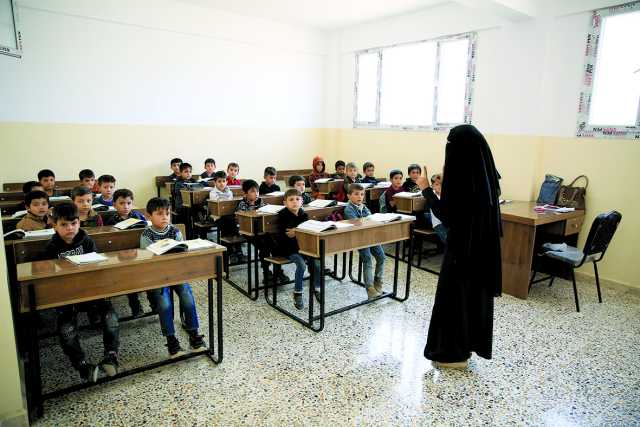 التبرعات القطرية توسّع آفاق التعليم شمال سوريا