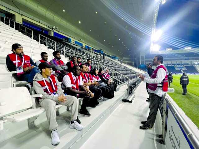 متطوعو الهلال القطري يدعمون كأس آسيا