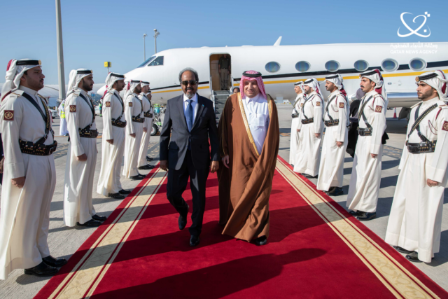 رئيس الصومال يصل الدوحة