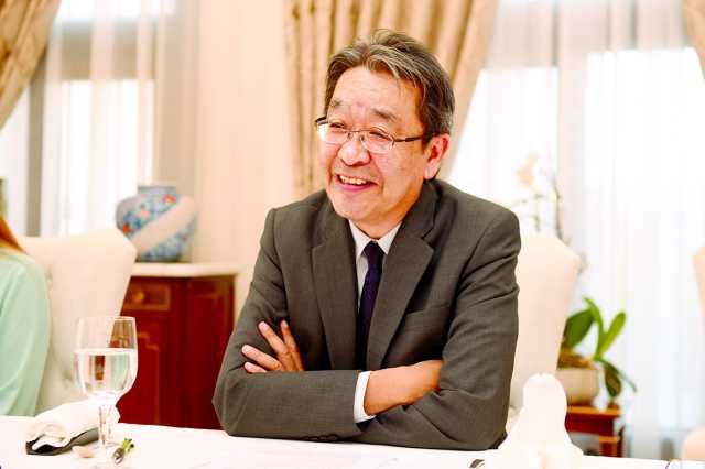 ساتوشي مايدا السفير الياباني: قطر مصدر موثوق للغاز الطبيعي المسال