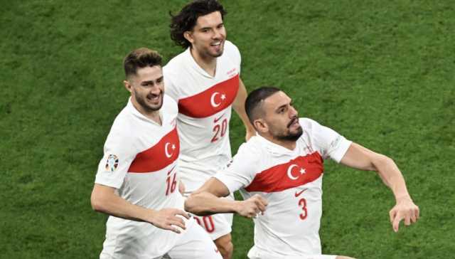 يورو 2024 | ثنائية ديميرال تقود تركيا إلى ربع النهائي