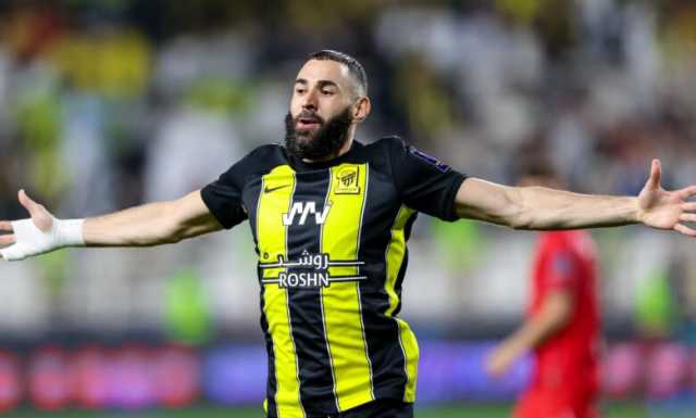 بنزيما يرشح 3 نجوم لتعزيز صفوف الاتحاد