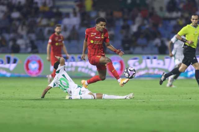 شاهد|| القادسية يتغلب على الأهلي بهدف أوباميانج