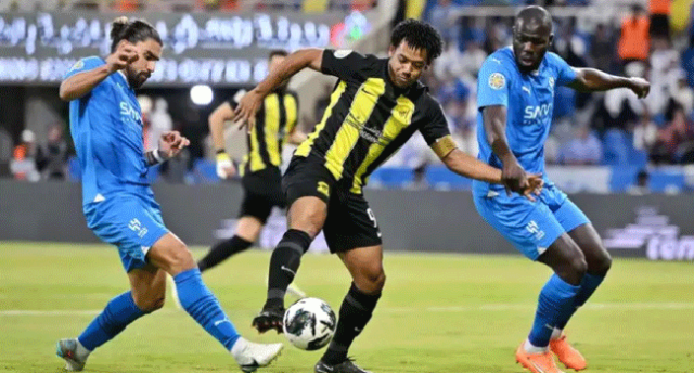 في الجولة الـ 22 من دوري روشن.. كلاسيكو نار بين الهلال والاتحاد.. والأهلي لرد الاعتبار أمام الفتح