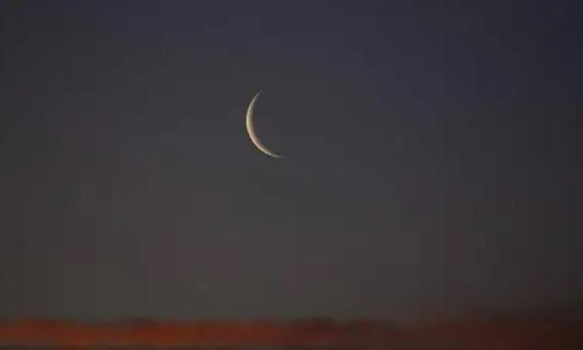 “قمر رمضان” في تربيعه الأول .. اليوم
