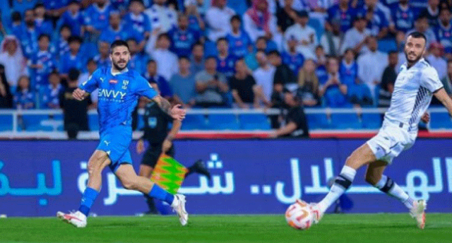 في الجولة الـ 25 من دوري روشن.. ديربي مرتقب بين الشباب والهلال.. والأهلي ضيفاً على الاتفاق