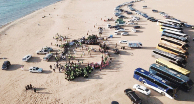 تلوث 117 موقعا في شواطئ جدة