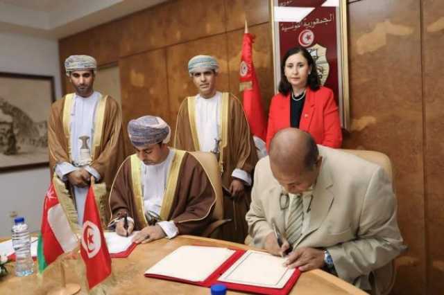 سلطنة عُمان وتونس تبرمان اتفاقية لتنظيم الخدمات الجوية