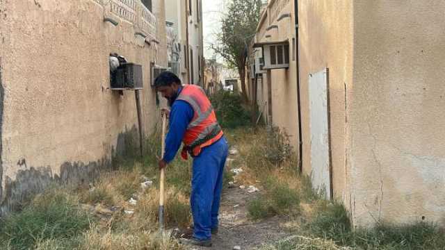 بلدية البريمي تنفذ حملة النظافة الثانية لهذا العام