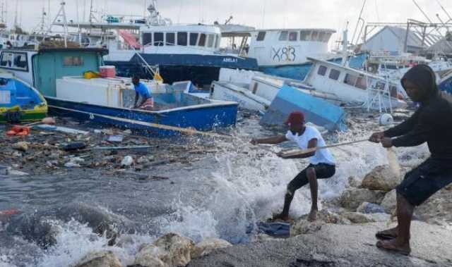 إعصار بيريل يضرب جامايكا مع ارتفاع عدد الوفيات وانتشار الدمار