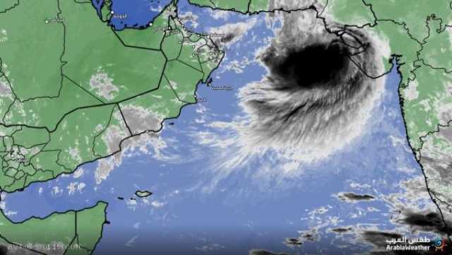 إغلاق المدارس في باكستان بسبب العاصفة المدارية في بحر العرب.. عاجل