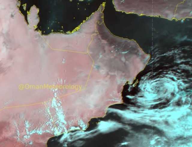 فرص لهطول أمطار على محافظتي الداخلية وشمال الشرقية