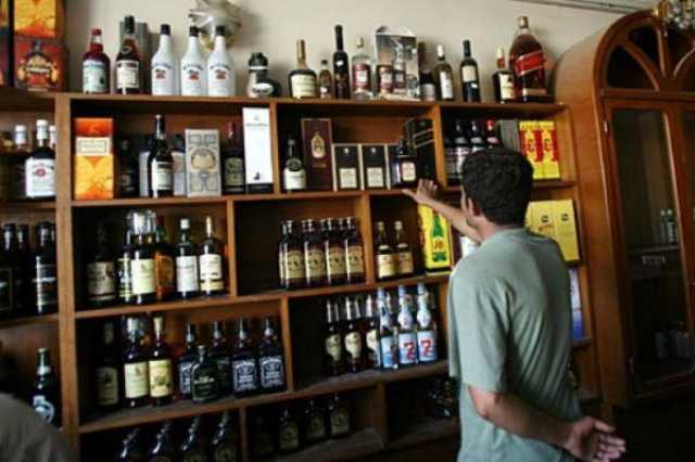 السعودية تستعد لفتح أول متجر لبيع المشروبات الكحولية