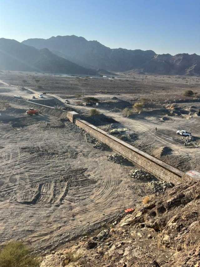 حاجز النجيد المائي في عبري.. مشروع استراتيجي لتعزيز مخزون المياه الجوفية وزيادة الرقعة الزراعية