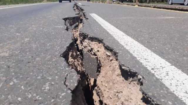 زلزال بقوة 5.6 درجة يهز جزيرة بالفلبين