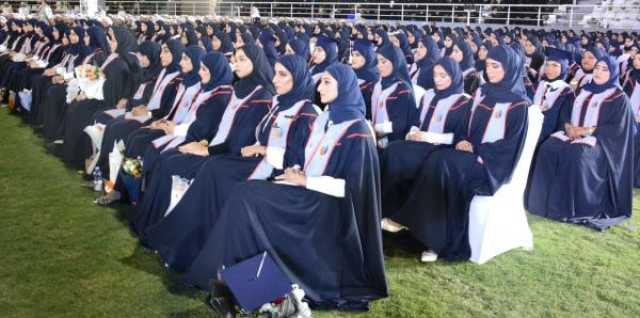 الاحتفال بتخريج 621 من طلبة 'جامعة التقنية' في صور وإبراء