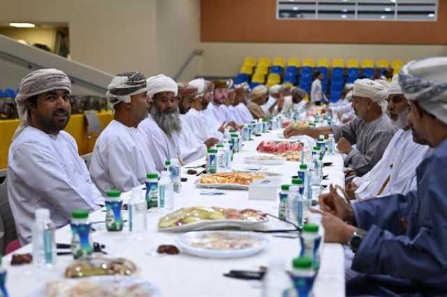 'عبري الرياضي' ينظم الإفطار الرمضاني الثاني