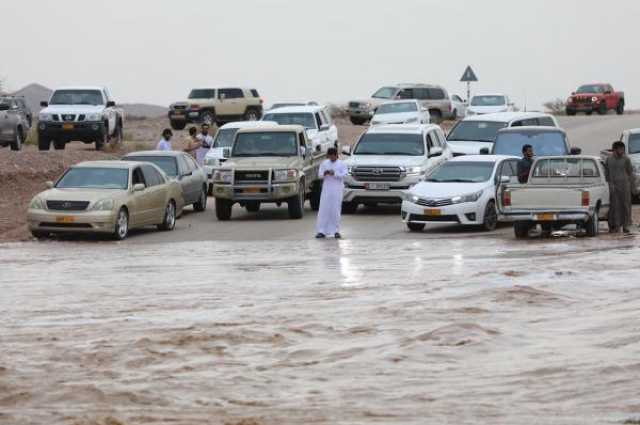 الشرطة تستوقف مجموعة من المخالفين بالداخلية