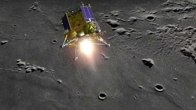مفاجأة.. المركبة الهندية ترسل أولى بياناتها من القمر