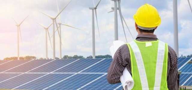 تقرير دولي: عُمان تنجح في رفع قدراتها من الطاقة المتجددة 57% في 12 شهرًا