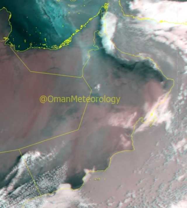 انتشار السحب.. وأمطار رعدية مع تساقط حبات البرد على جبال الحجر