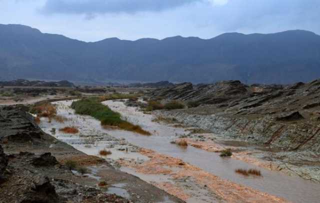 فرص لهطول أمطار متفرقة قد تكون رعديةعلى أجزاء من جبال الحجر