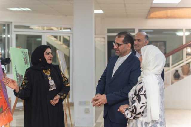 السفير الإيراني بالسلطنة يزور جمعية المرأة العمانية بمسقط