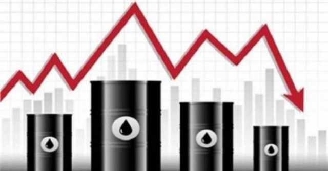 النفط يتراجع مع تقييم المستثمرين لتداعيات الحرب في غزة