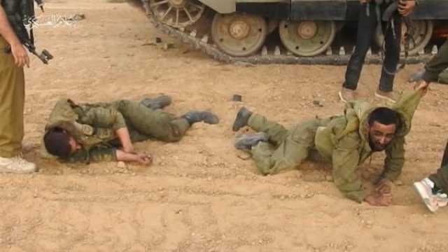 شاهد.. لحظة تدمير دبابة ميركافا الإسرائيلية على تخوم غزة
