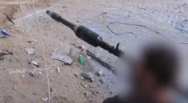 على بعد أمتار.. 'سرايا القدس' تفجّر دبابة 'ميركفا 4 باز' في غزة (فيديو)