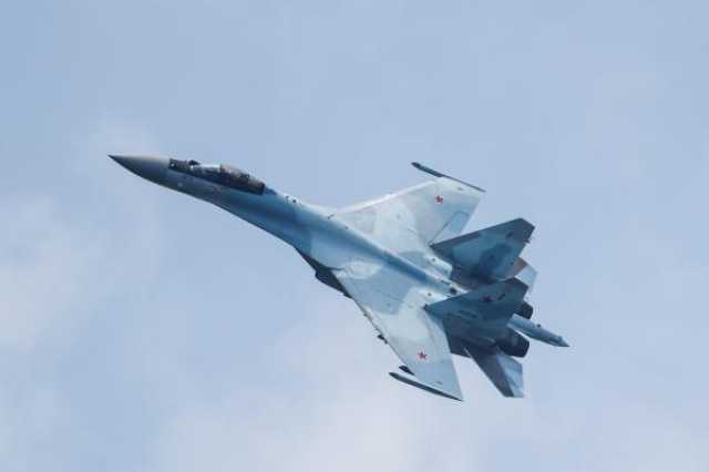 إيران تكمل صفقة شراء طائرات مقاتلة روسية