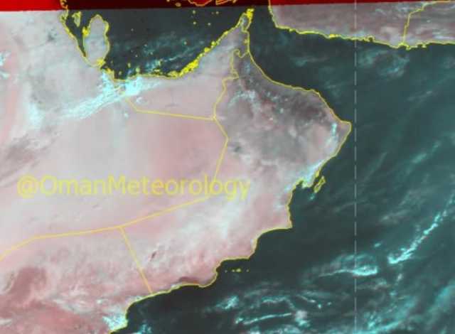 فرص لهطول أمطار على مسندم وظفار وجبال الحجر