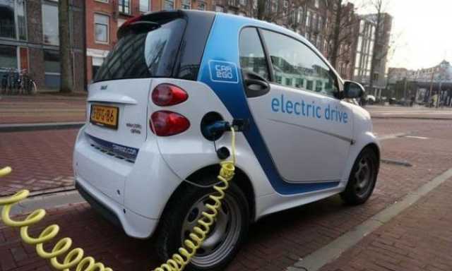شركة عالمية تعلن عن حل ثوري للسيارات الكهربائية