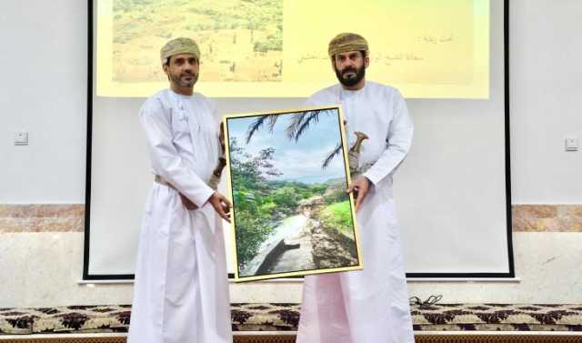 تكريم الفائزين في ختام مسابقة 'التصوير الفوتوغرافي' بالسويق