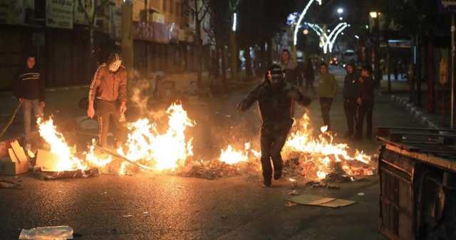 فلسطين المحتلة: اندلاع مواجهات مع قوات العدو في أريحا