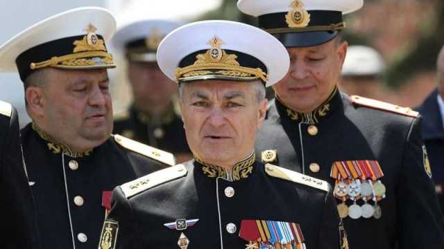 قائد أسطول البحر الأسود الروسي يحضر اجتماعا رغم إعلان كييف مقتله