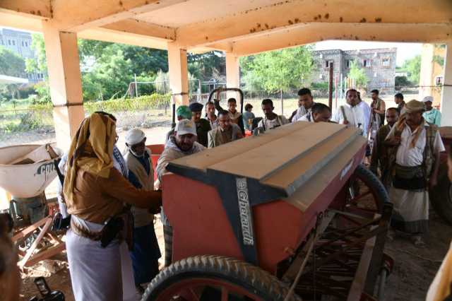 تدشين المرحلة الأولى من مشاريع التمكين الاقتصادي الزراعي والحيواني بالحديدة والمحويت