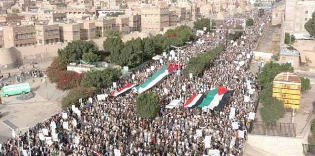 ممثلو الفصائل الفلسطينية في اليمن لـ الثورة: خروج اليمنيين في وقت قياسي يؤكد جهوزيتهم للمشاركة في مواجهة العدو الصهيوني