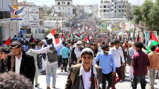 محافظة إب تشهد مسيرة حاشدة نصرةً للشعب والمقاومة الفلسطينية وتنديدا بجرائم الصهاينة