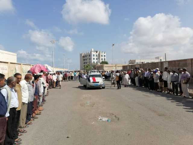 وقفات احتجاجية في الحديدة تنديداً بالجرائم الصهيونية في غزة وإسناداً للمقاومة الفلسطينية  