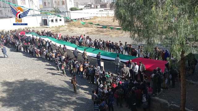 وقفات طلابية بمدارس مديريات صنعاء تنديدا بجرائم العدو الصهيوني في غزة