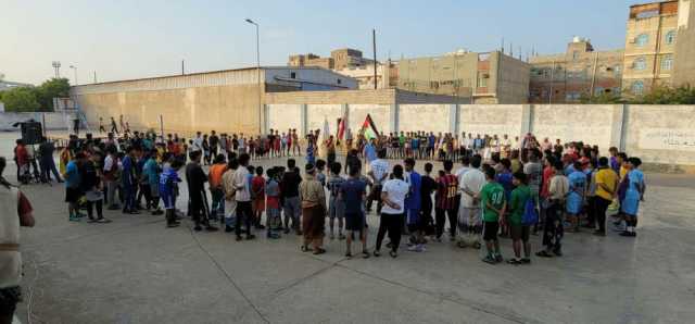 وقفة لمكتب الشباب والرياضة بالحديدة تنديداً بجرائم العدو الصهيوني في غزة