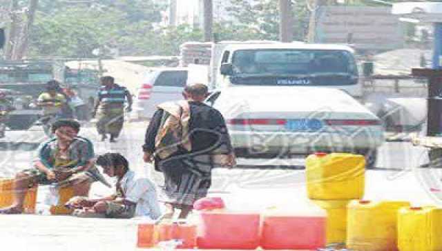 فضيحة فساد مزدوجة لشركة النفط في عدن المحتلة..