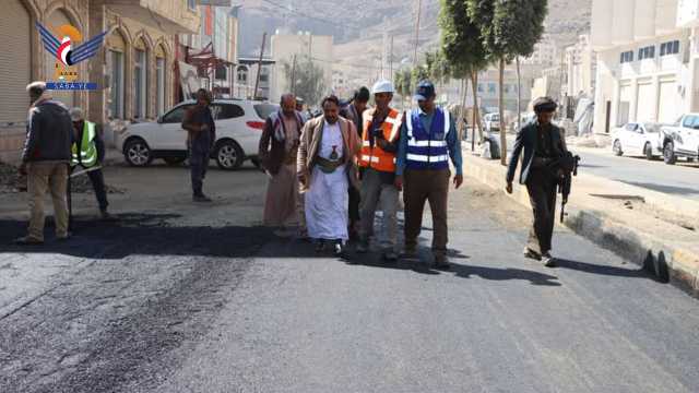 الجيلاني يتفقد سير ترميم وسفلتة شارع الثلاثين بمديرية صنعاء الجديدة