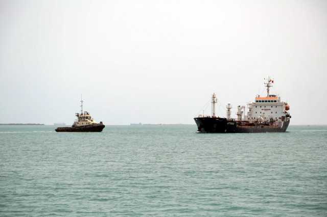 خلافاً لأكاذيب أمريكا.. تقارير ملاحية عالمية تؤكد استقرار حركة ناقلات النفط والوقود الدولية في البحر الأحمر