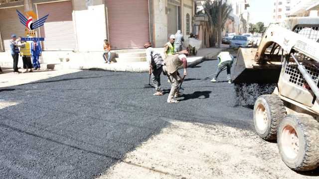 تدشين المرحلة الأخيرة من مشروع سفلتة شارع 14 بمديرية صنعاء الجديدة