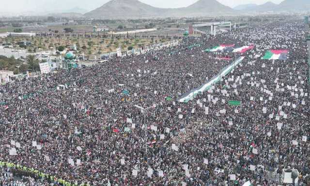 مسيرات جماهيرية حاشدة في مختلف المحافظات تحت شعار ” لستم وحدكم .. صامدون مع غزة”